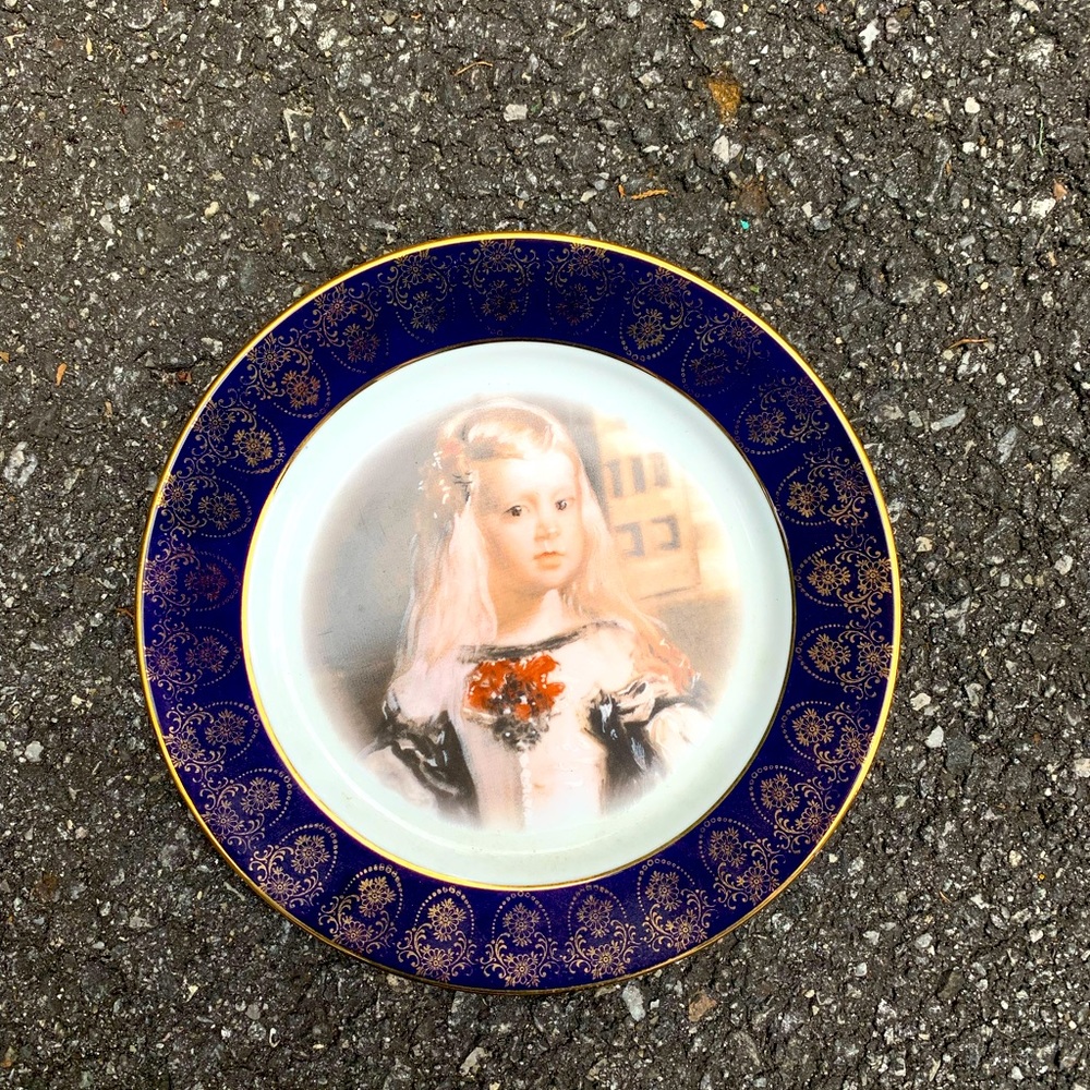 Las Meninas Handmade Ceramic Decorative Plate (Limoges)